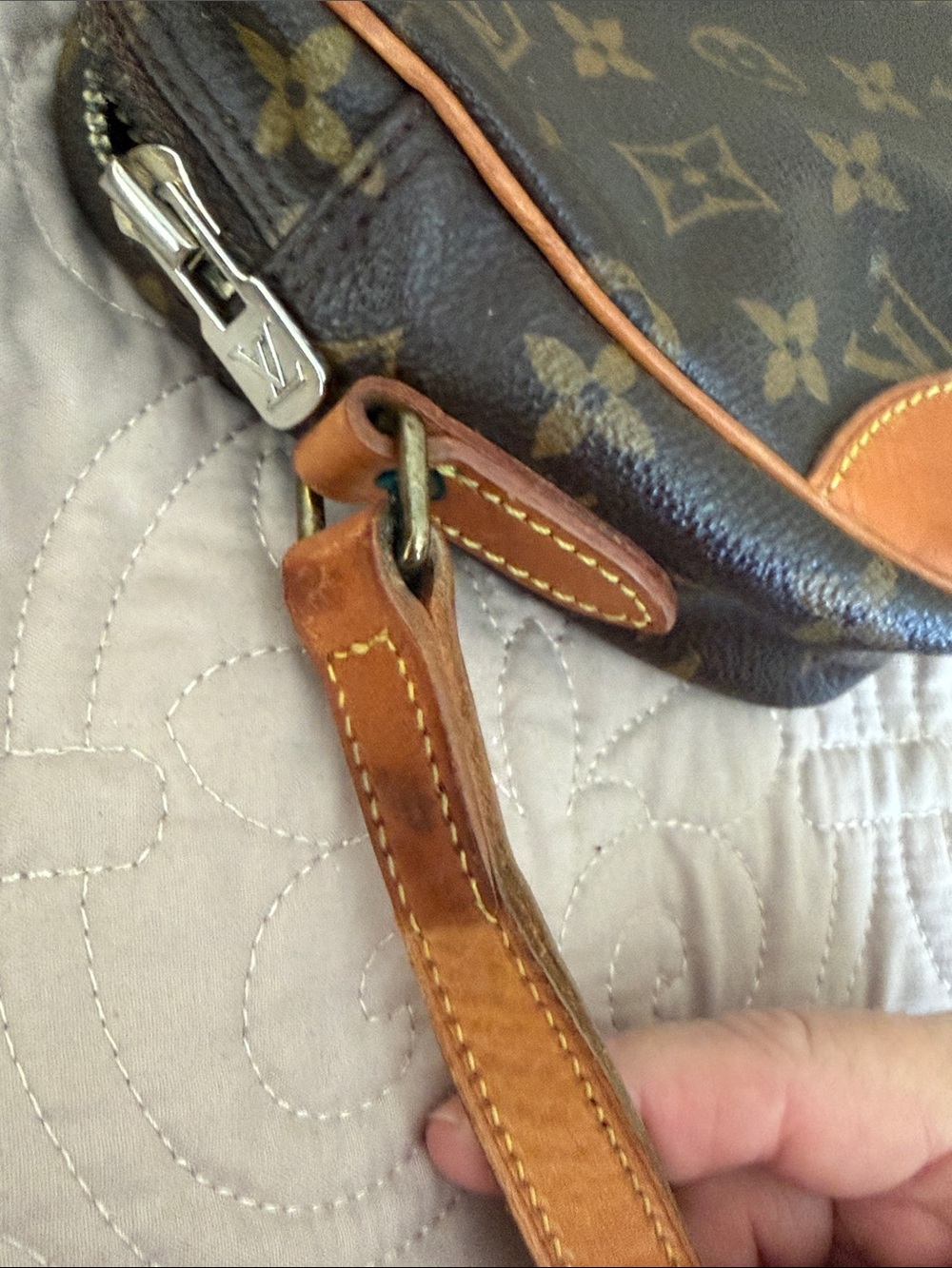 Vintage Louis Vuitton Monogram Crossbody in Brown and Tan - Picture 6 of 17